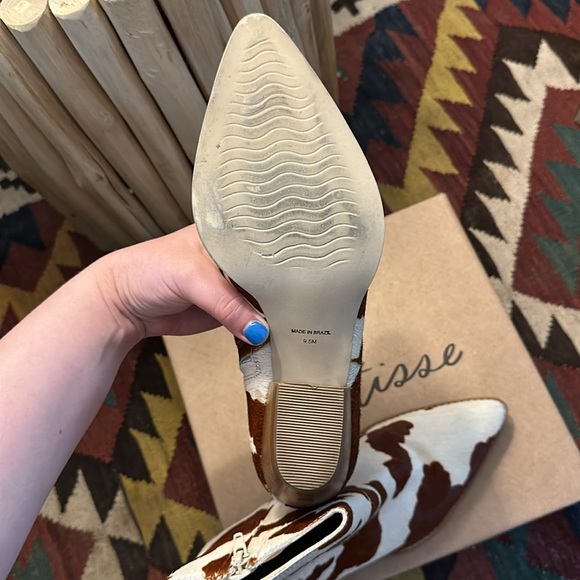 Matisse Brown and White Ankle Boots - Picture 7 of 7